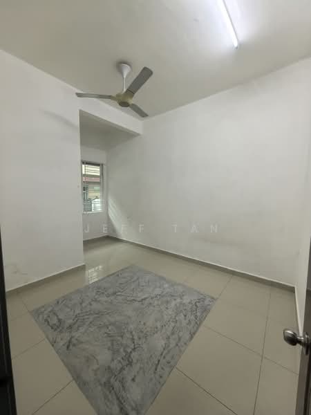 2-storey Terraced House for Rent in Batu Maung (Penang) - Jeff Tan - Interior - PropertyGuru.com.my