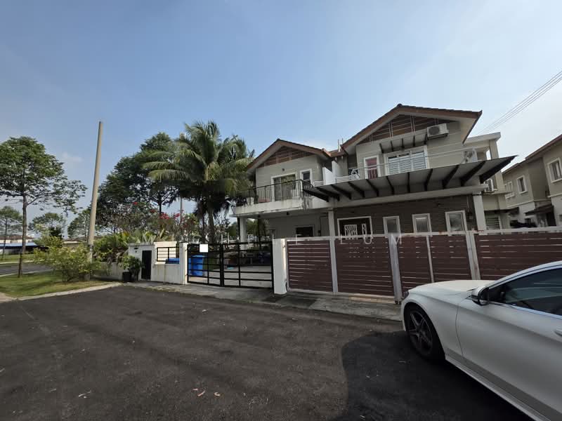 Rumah Berkembar untuk Dijual di Sepang (Selangor) - Michele Lum - Exterior - PropertyGuru.com.my