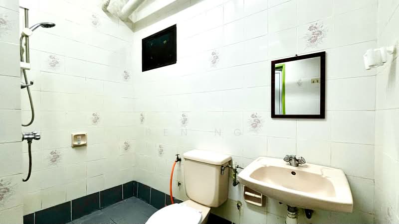 Apartment for Sale at Sri Legenda Apartment - BEN NG - Bathroom - PropertyGuru.com.my