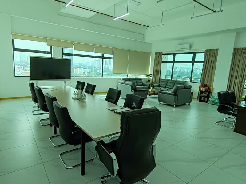 Shop / Office for Rent in Chan Sow Lin (Cheras) - GT Saw - Interior - PropertyGuru.com.my