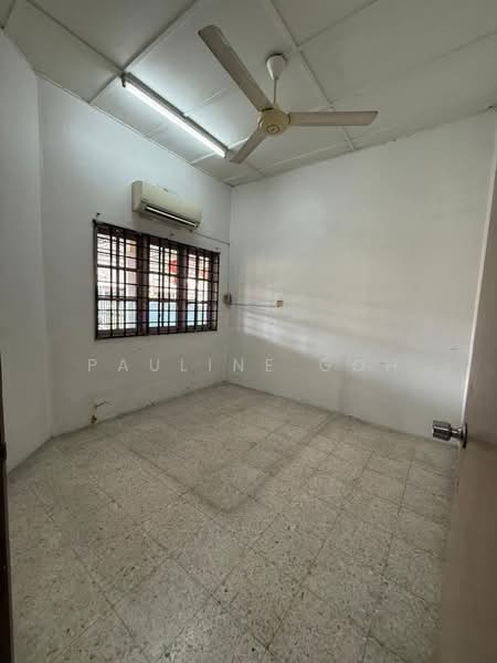 Rumah Teres 1 Tingkat untuk Dijual di Taman Putri (Kulai) - Pauline Goh - PropertyGuru.com.my