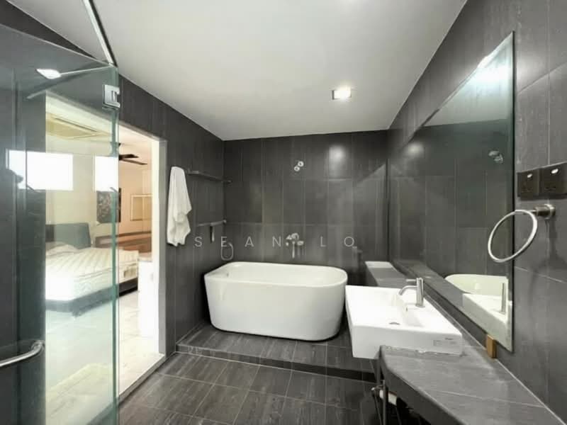 Semi-Detached House for Sale in Taman Tun Dr Ismail (Kuala Lumpur) - Sean Lo - Bathroom - PropertyGuru.com.my