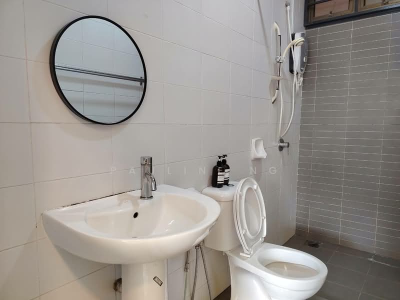 Servis Apartment untuk Dijual di Palazio - Pauline Ng - Bathroom - PropertyGuru.com.my
