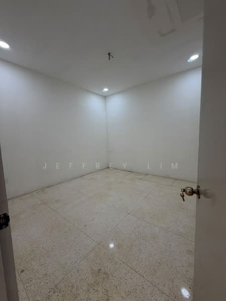 1-storey Terraced House for Sale in Taman Johor (Tampoi) - Jeffrey Lim - PropertyGuru.com.my