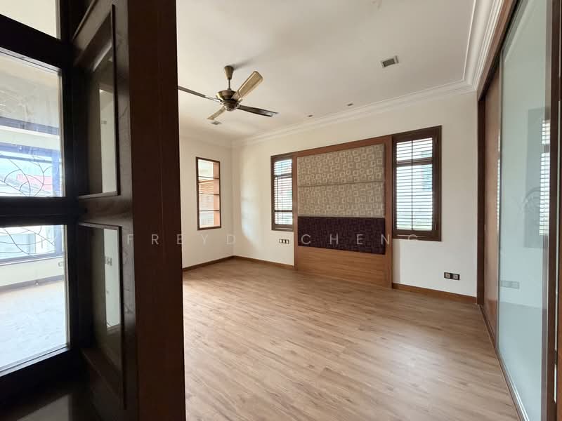 Bungalow for Sale in Kelana Jaya (Petaling Jaya) - Freyda Cheng - PropertyGuru.com.my