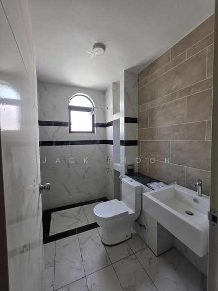 Rumah Teres 2-Tingkat untuk Disewa di Masai (Johor) - Jack Phoon - Bathroom - PropertyGuru.com.my