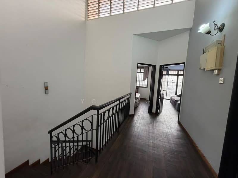 Rumah Teres 2 Tingkat untuk Disewa di Taman Jaya Mas (Skudai) - YC Fung - Corridor - PropertyGuru.com.my