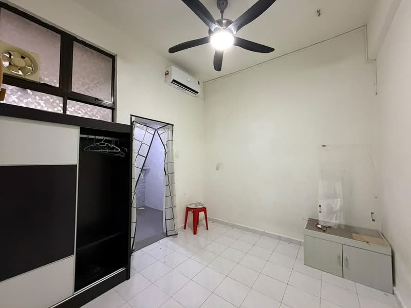 Rumah Teres 2 Tingkat untuk Disewa di Taman Jaya Mas (Skudai) - YC Fung - Interior - PropertyGuru.com.my