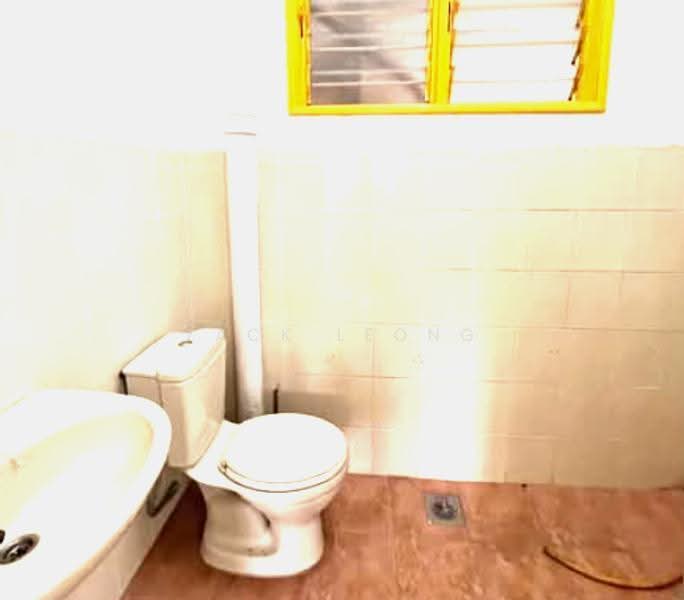 1-storey Terraced House for Sale in Taman Bukit Maluri (Kepong) - Zack Leong - Bathroom - PropertyGuru.com.my