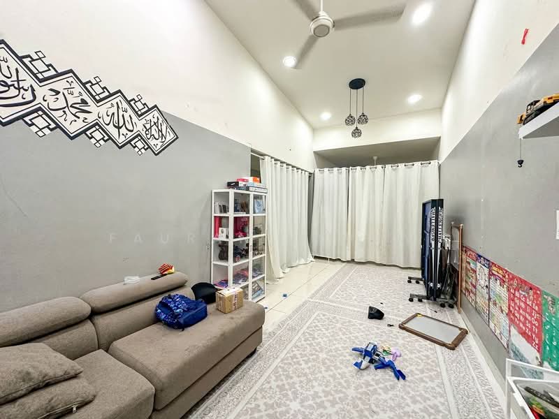 Rumah Teres 1 Tingkat untuk Dijual di Kajang (Selangor) - Fauran Nawawi - Living Room - PropertyGuru.com.my
