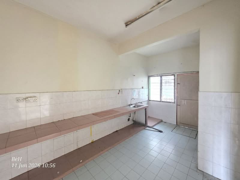 2-storey Terraced House for Sale in Taman Meru Jaya (Kapar) - Nik Hazizullah - PropertyGuru.com.my