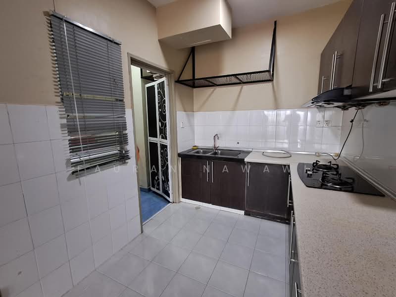 Pangsapuri untuk Dijual di Angsana Apartment - Fauran Nawawi - PropertyGuru.com.my