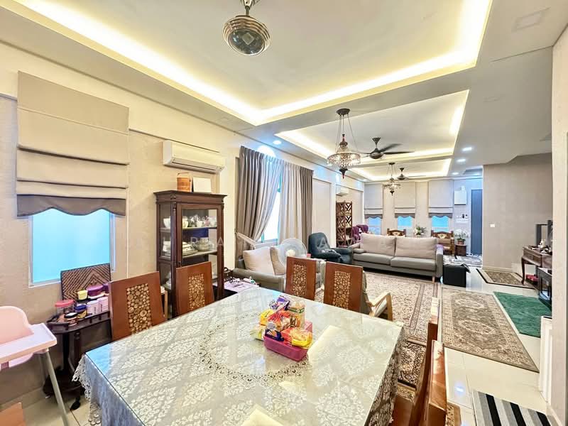3-storey Terraced House for Sale in Kajang (Selangor) - Fauran Nawawi - PropertyGuru.com.my