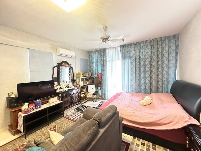 3-storey Terraced House for Sale in Kajang (Selangor) - Fauran Nawawi - PropertyGuru.com.my