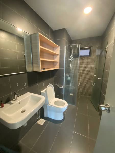 Kondominium untuk Disewa di Parkhill Residence - Lu King Hung - Bathroom - PropertyGuru.com.my