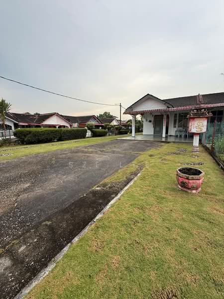 1-storey Terraced House for Sale in Skudai (Johor) - Sze Lee - Exterior - PropertyGuru.com.my