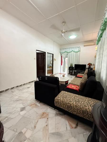 1-storey Terraced House for Sale in Skudai (Johor) - Sze Lee - Living Room - PropertyGuru.com.my