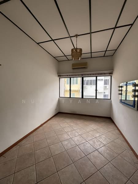 3-storey Terraced House for Sale in Ampang (Selangor) - Nur Liyana . - PropertyGuru.com.my