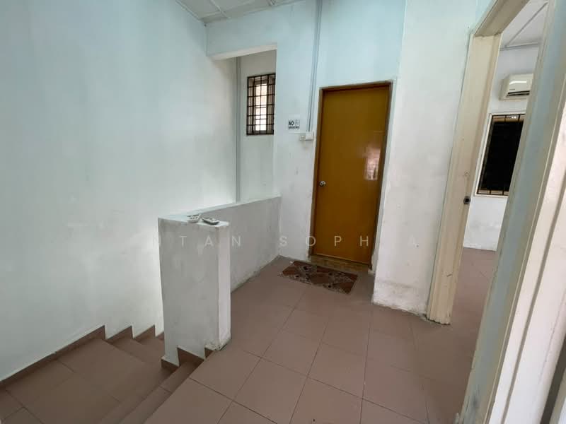 Rumah Teres 2 Tingkat untuk Disewa di Usj 6 (Subang Jaya) - Intan Sophia - PropertyGuru.com.my