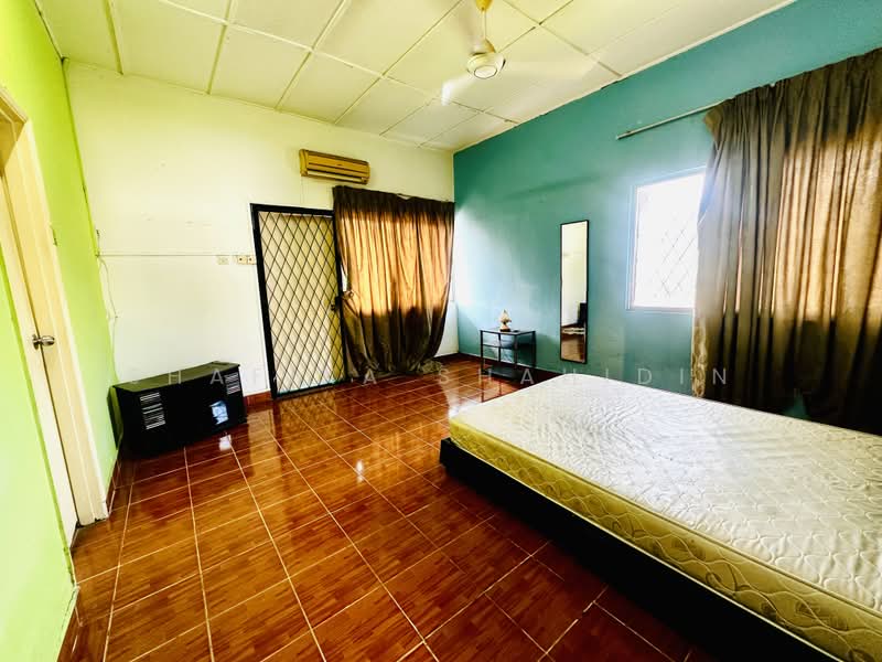 2-storey Terraced House for Sale in Ampang Jaya (Ampang) - Shafika Shahidin - PropertyGuru.com.my