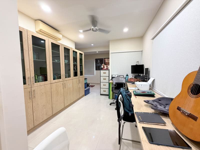 Rumah Teres 2 Tingkat untuk Dijual di Ara Damansara (Selangor) - Max Loh - Study - PropertyGuru.com.my