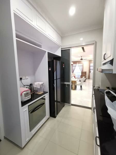 Cluster House for Sale in Taman Ekoflora (Johor Bahru) - Annly Liew - Kitchen - PropertyGuru.com.my