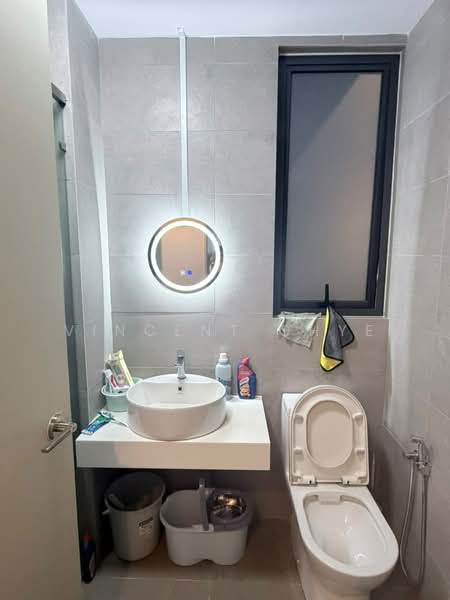 Kondominium untuk Disewa di Kuchai Sentral - Vincent Chye - Bathroom - PropertyGuru.com.my