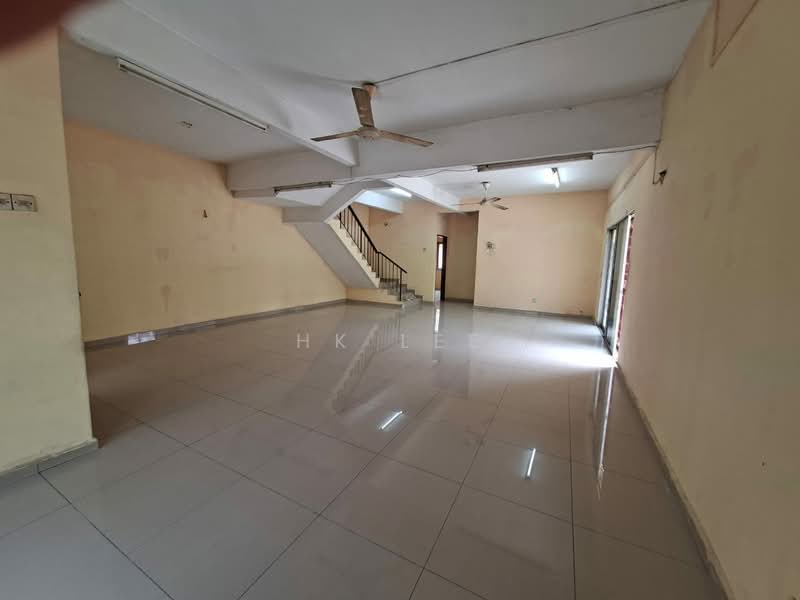 Rumah Teres 2 Tingkat untuk Dijual di Taman Wahyu (Batu Caves) - HK Lee - PropertyGuru.com.my