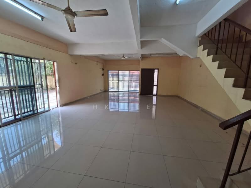 Rumah Teres 2 Tingkat untuk Dijual di Taman Wahyu (Batu Caves) - HK Lee - PropertyGuru.com.my