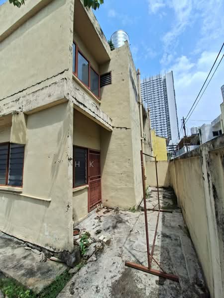 Rumah Teres 2 Tingkat untuk Dijual di Taman Wahyu (Batu Caves) - HK Lee - PropertyGuru.com.my