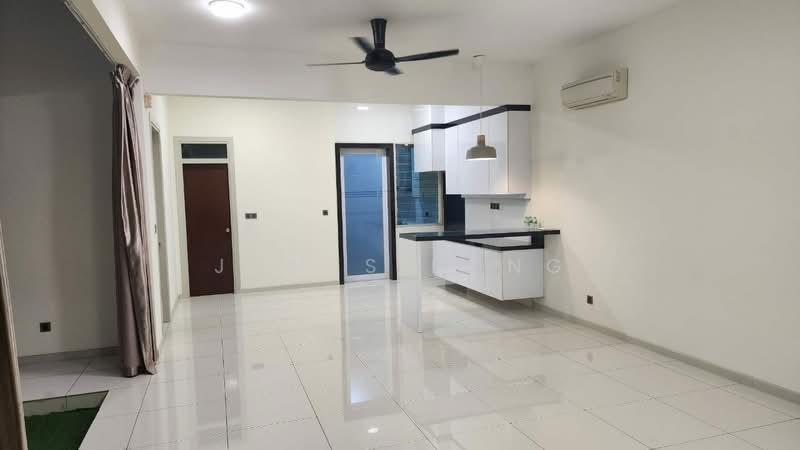 Rumah Teres 2 Tingkat untuk Dijual di Iskandar Puteri (Nusajaya) (Johor) - James Bong - Living Room - PropertyGuru.com.my