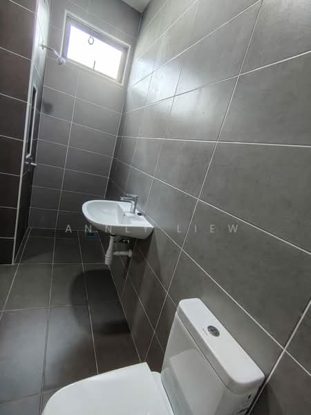 Cluster House for Rent in Kulai (Johor) - Annly Liew - Bathroom - PropertyGuru.com.my