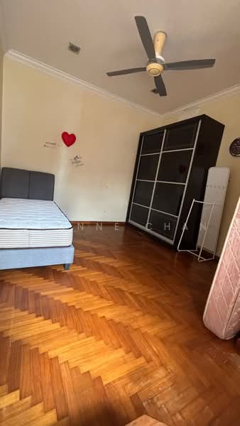 2-storey Terraced House for Sale in Taman Gaya (Ulu Tiram) - Evonne Chan - PropertyGuru.com.my
