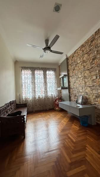 2-storey Terraced House for Sale in Taman Gaya (Ulu Tiram) - Evonne Chan - PropertyGuru.com.my