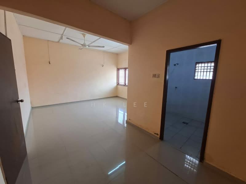 Rumah Teres 2 Tingkat untuk Dijual di Taman Wahyu (Batu Caves) - HK Lee - PropertyGuru.com.my