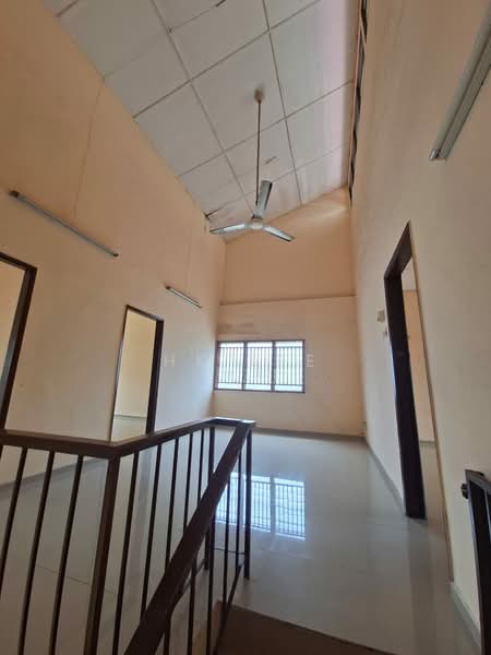 Rumah Teres 2 Tingkat untuk Dijual di Taman Wahyu (Batu Caves) - HK Lee - PropertyGuru.com.my