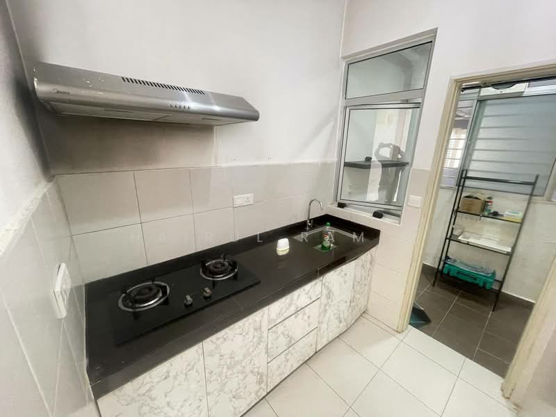 Pangsapuri untuk Dijual di Residensi Pandanmas 2 - Hairul Ramli - Kitchen - PropertyGuru.com.my