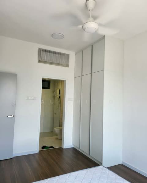 Kondominium untuk Dijual di Vertu Resort - Cheau Chie Ooi - Bedroom - PropertyGuru.com.my
