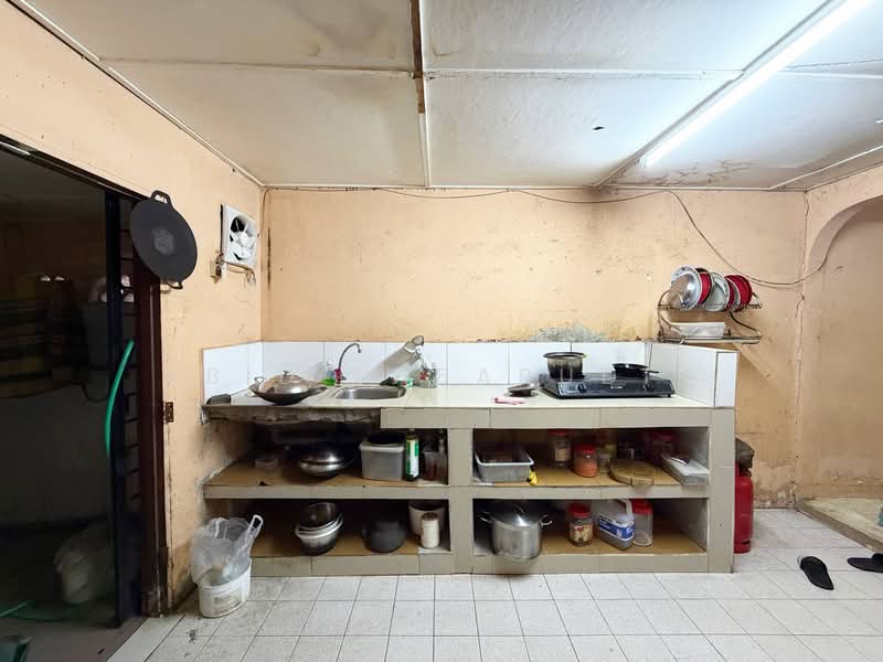 Rumah Teres 2 Tingkat untuk Dijual di Taman Melawati (Ulu Kelang) - Abid Sabarudin - Kitchen - PropertyGuru.com.my