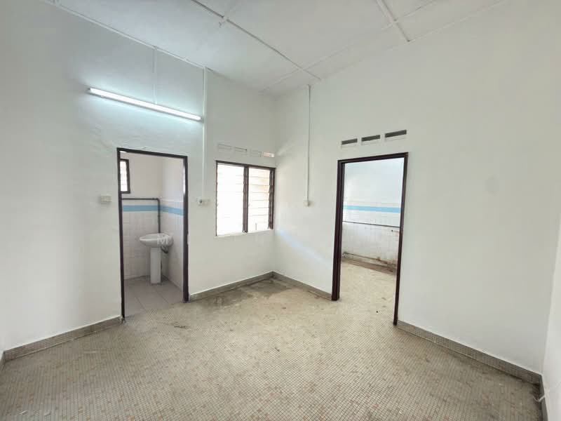 Semi-Detached House for Sale in Taman Sentosa (Johor Bahru) - Melinda Ee - Interior - PropertyGuru.com.my