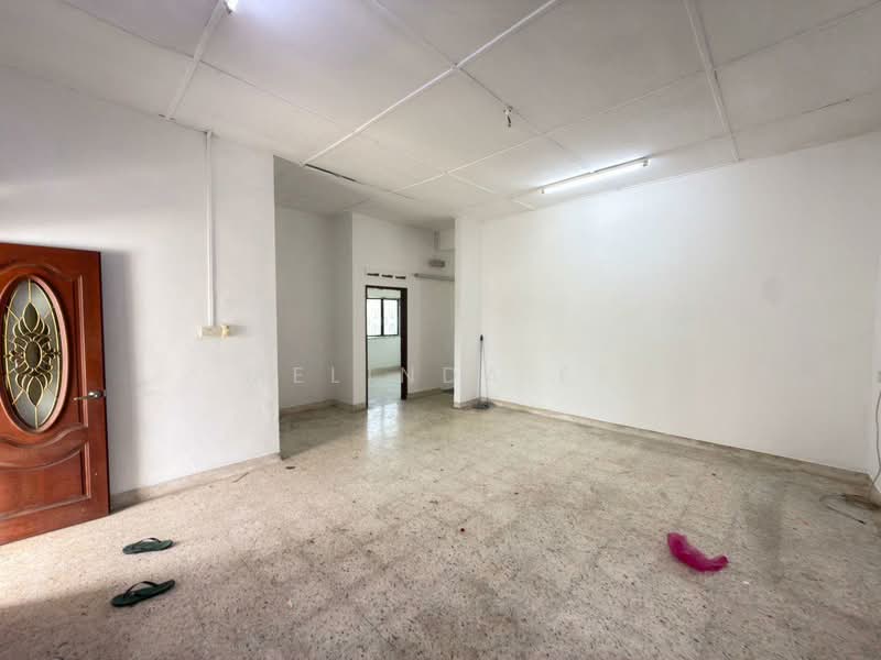 Semi-Detached House for Sale in Taman Sentosa (Johor Bahru) - Melinda Ee - Living Room - PropertyGuru.com.my