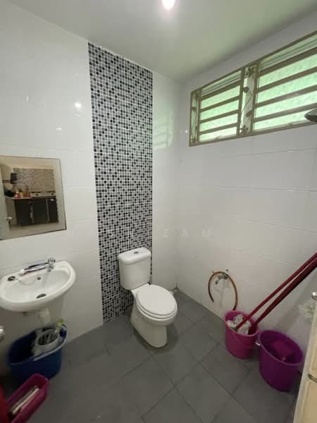 Rumah Berkembar untuk Dijual di Taman Kulim Square (Lunas) - Hasnizam . - PropertyGuru.com.my