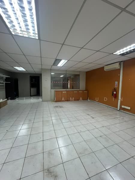 Shop / Office for Sale in Seksyen 13 (Shah Alam) - Eliza Jamaludin - Interior - PropertyGuru.com.my