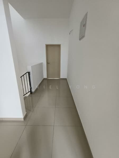 2-storey Terraced House for Sale in Taman Dato Onn (Johor Bahru) - Daniel Yong - Corridor - PropertyGuru.com.my
