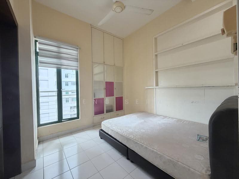 Condominium for Rent at Tanjung Park Condominium - Weng Sern - Bedroom - PropertyGuru.com.my