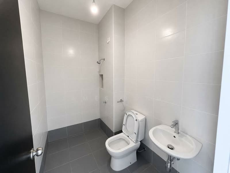 Semi-Detached House for Sale in Taman Nusa Bestari (Iskandar Puteri (Nusajaya)) - James Bong - Bathroom - PropertyGuru.com.my