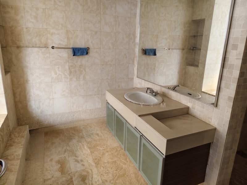 Rumah Banglo untuk Dijual di Bukit Rahman Putra (Sungai Buloh) - James Yim - washing basin - PropertyGuru.com.my