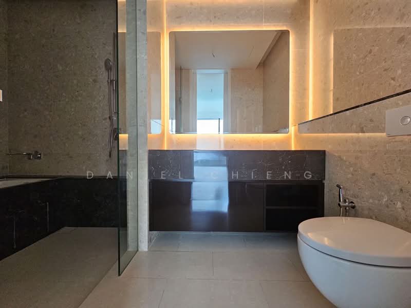 Servis Apartment untuk Dijual di Pavilion Damansara Heights - Daniel Chieng - Bathroom - PropertyGuru.com.my