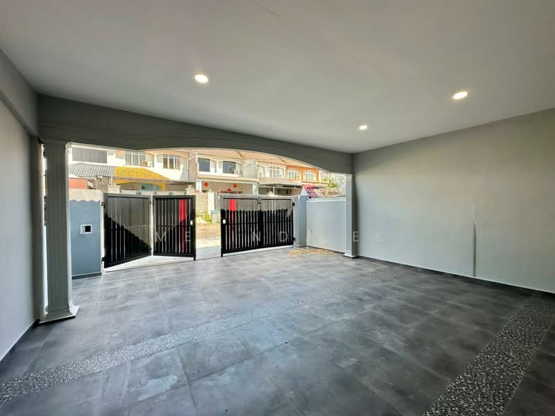 2-storey Terraced House for Sale in Taman Ungku Tun Aminah (Skudai) - Melinda Ee - Exterior - PropertyGuru.com.my