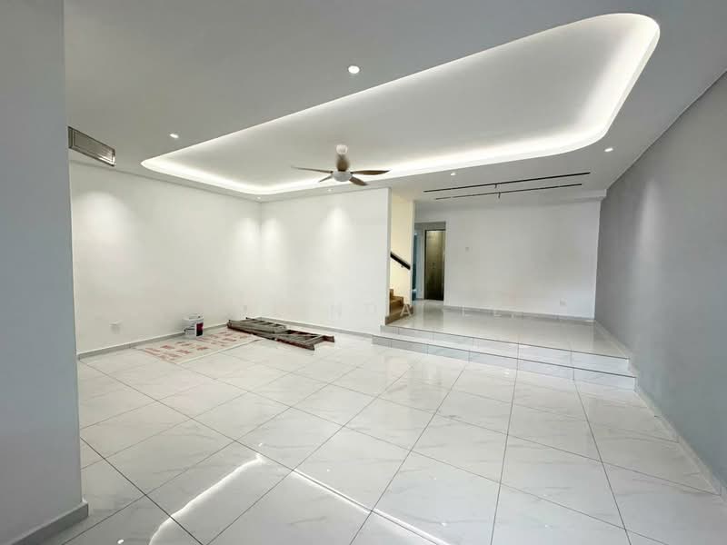 2-storey Terraced House for Sale in Taman Ungku Tun Aminah (Skudai) - Melinda Ee - Living Room - PropertyGuru.com.my